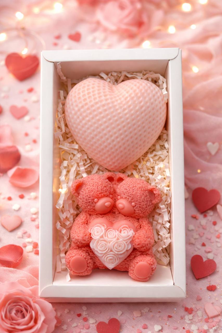 Limited Edition Love Bears