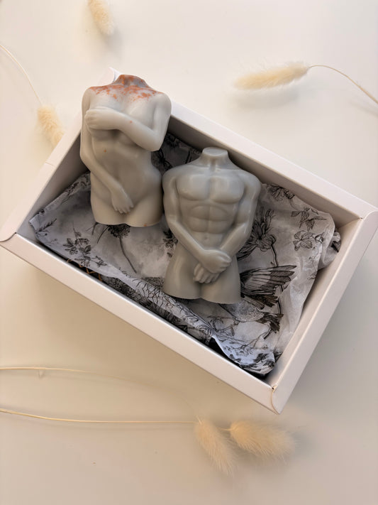 Wax sachets couple duet