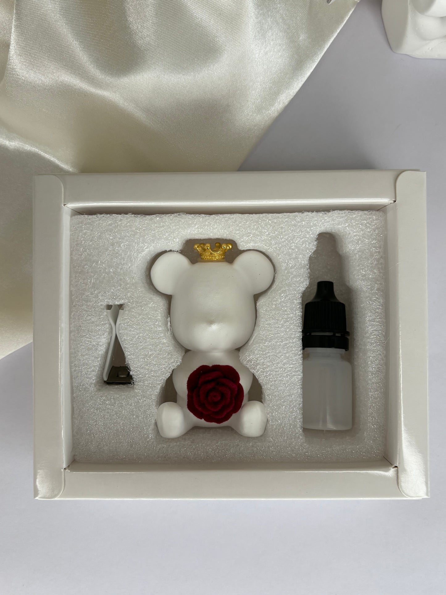 Ceramic Teddy bear with red heart oil diffuser